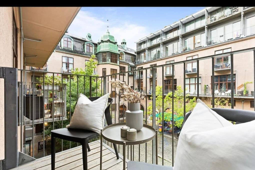 Apartment Botanical Bliss In Oslo! Oslo
